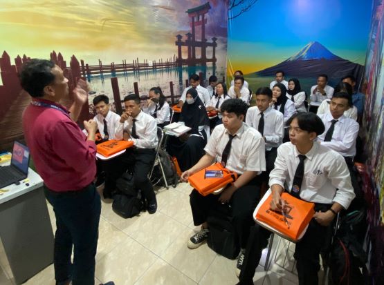 Pelatihan Bahasa Jepang Intensif Angkatan 39 Resmi Dibuka di Bina Insani Yogyakarta Pelatihan Bahasa Jepang Intensif Angkatan 39 Resmi Dibuka di Bina Insani Yogyakarta