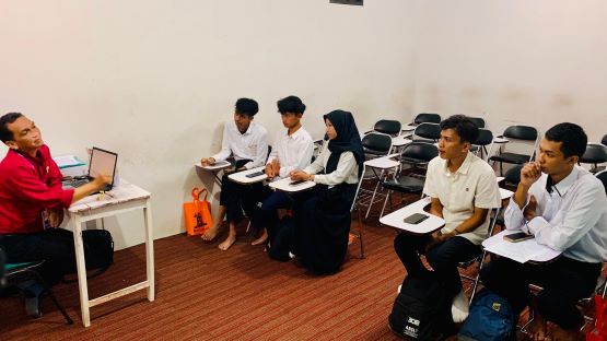 Pembukaan Pelatihan Bahasa Korea Reguler Angkatan 103/104 di Bina Insani untuk CPMI G to G