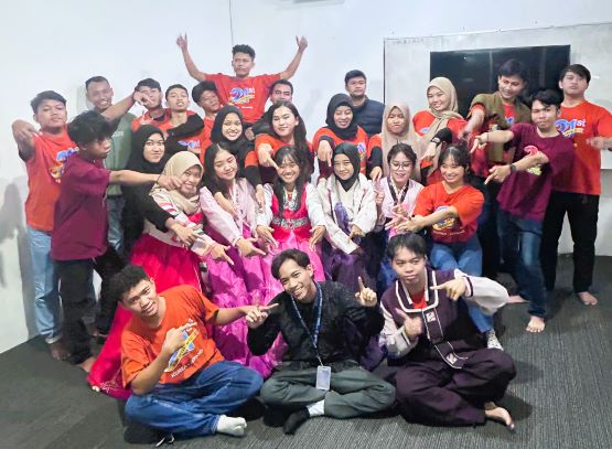 Penutupan Pelatihan Bahasa Korea Angkatan 100/101 di Bina Insani: Bekal 5 Bulan untuk Calon Pekerja Migran Indonesia Program G to G